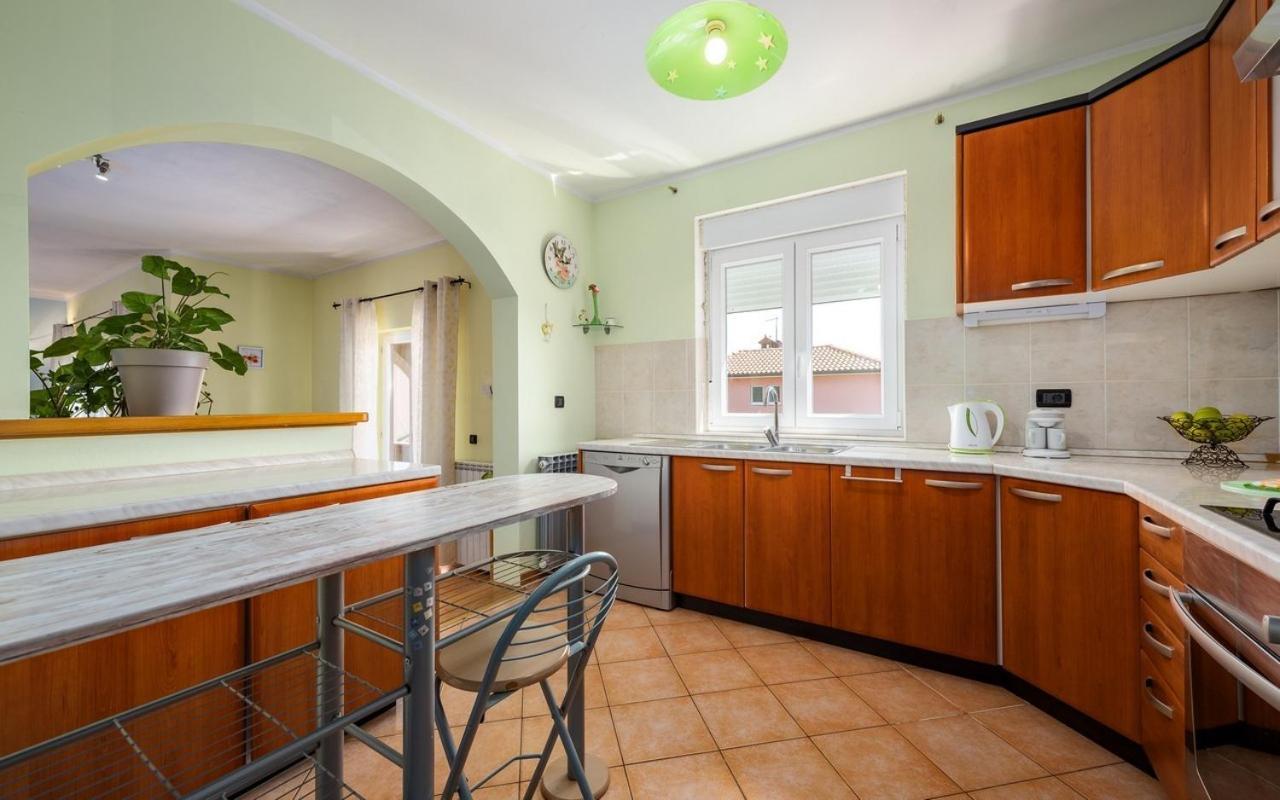 Iva House With Apartment Umago Esterno foto